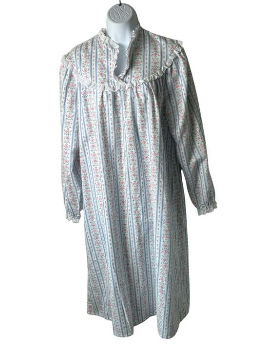 Lanz Of Salzburg Other - Lanz of Salzburg Traditional Flannel Nightgown Size Small Floral Tyrolean Sleep